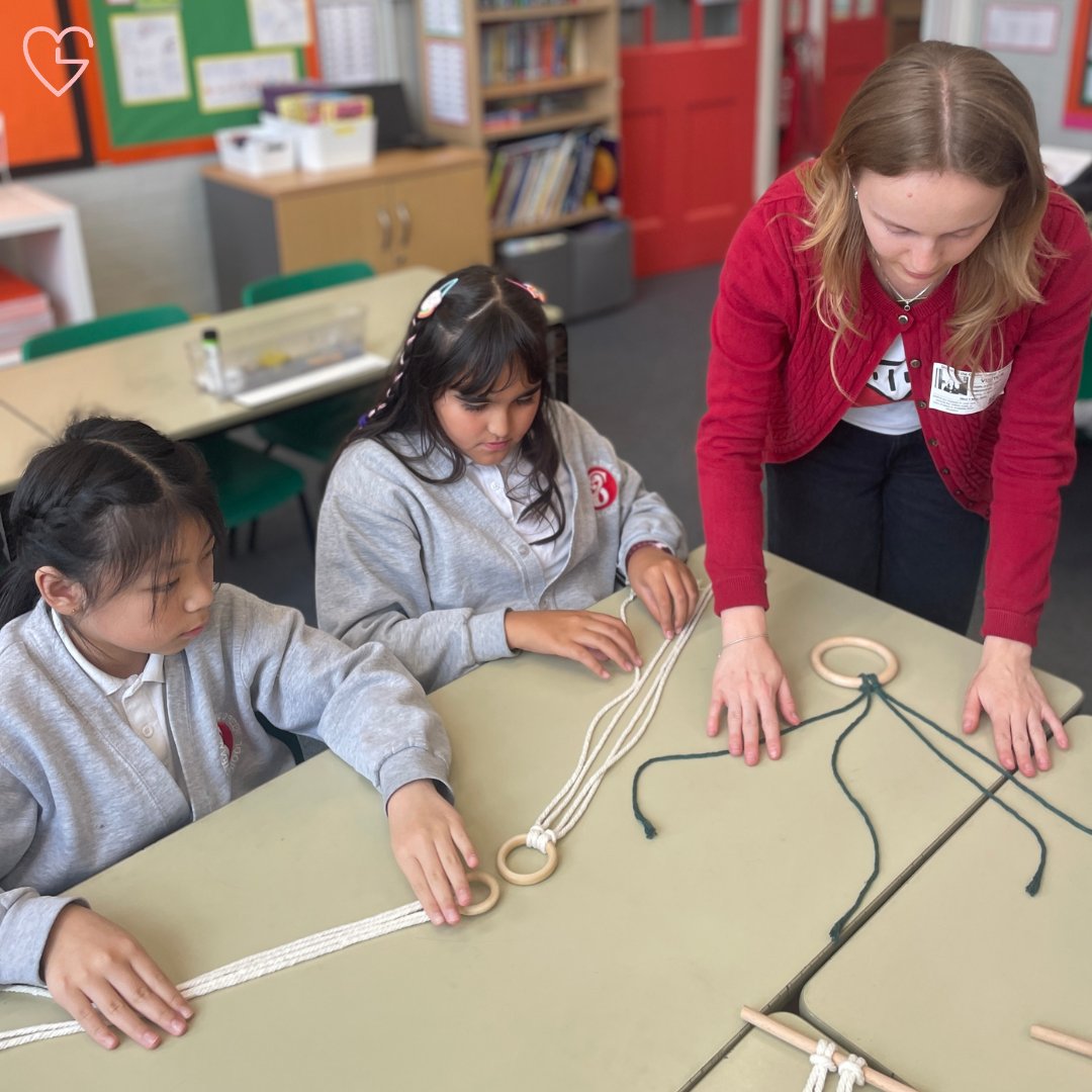 TimeGivers tweet media