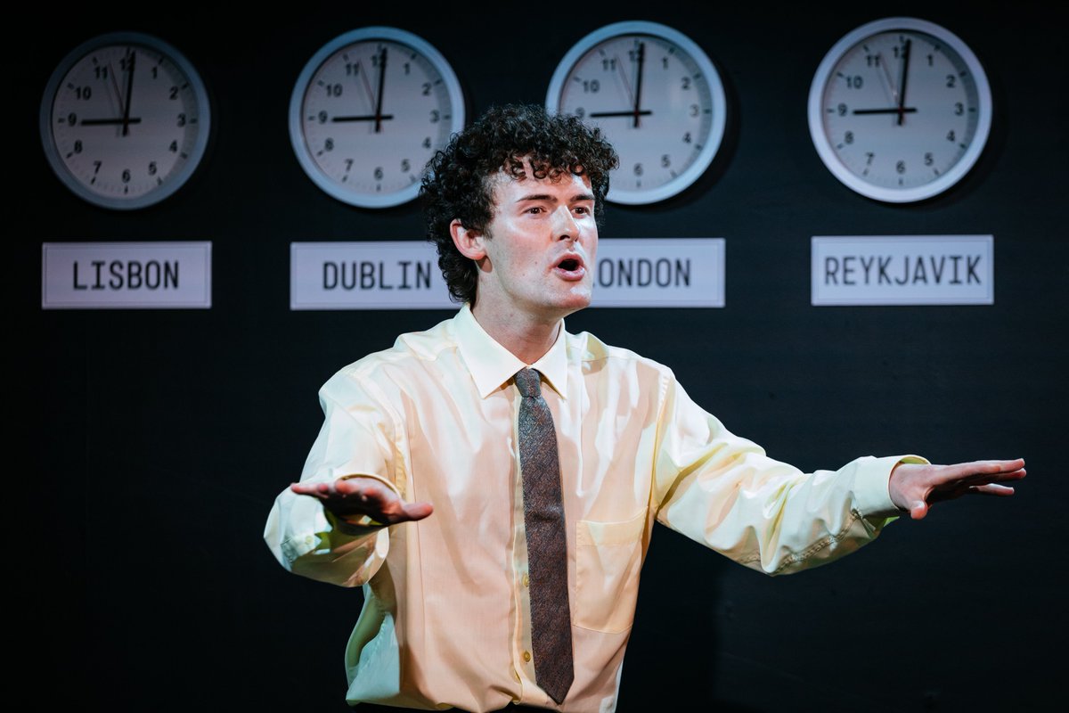Odd, captivating + laugh-out-loud, 'Just A Minute' is a concise comedy. A sold-out run at the Dublin Fringe 2023 + nominations for both Best Performer + the Bewley’s Little Gem Award. This poignant, slick + highly entertaining show returns to Smock Alley shorturl.at/fXaPG