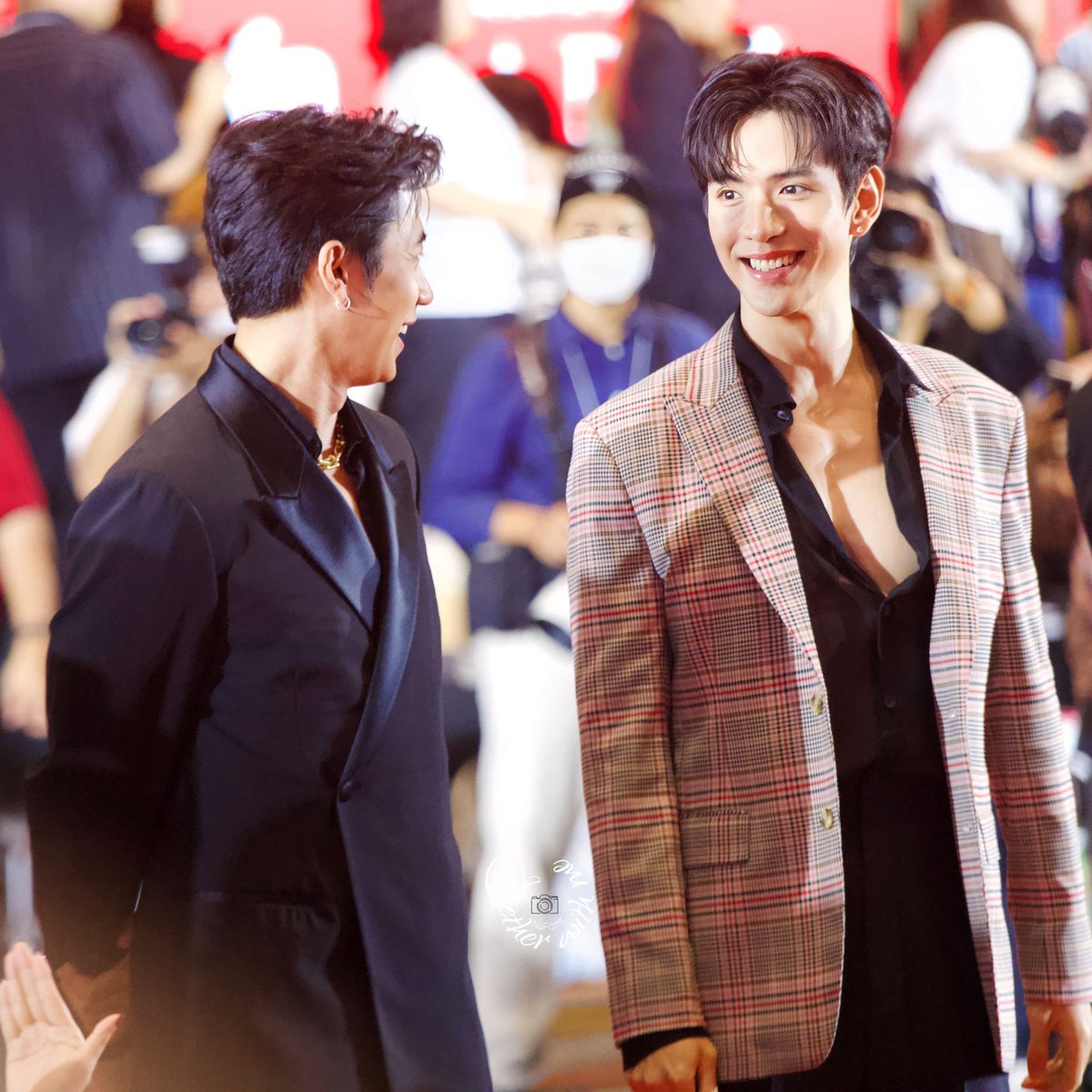 2Ltloving's tweet image. มันมีผลต่อใจมากนะ ใจเต้นแรงมาก ดีงามมมม

KOMCHADLUEK X JAMFILM
#คมชัดลึกอวอร์ดครั้งที่20
@RachataJam 
@film_tnp20