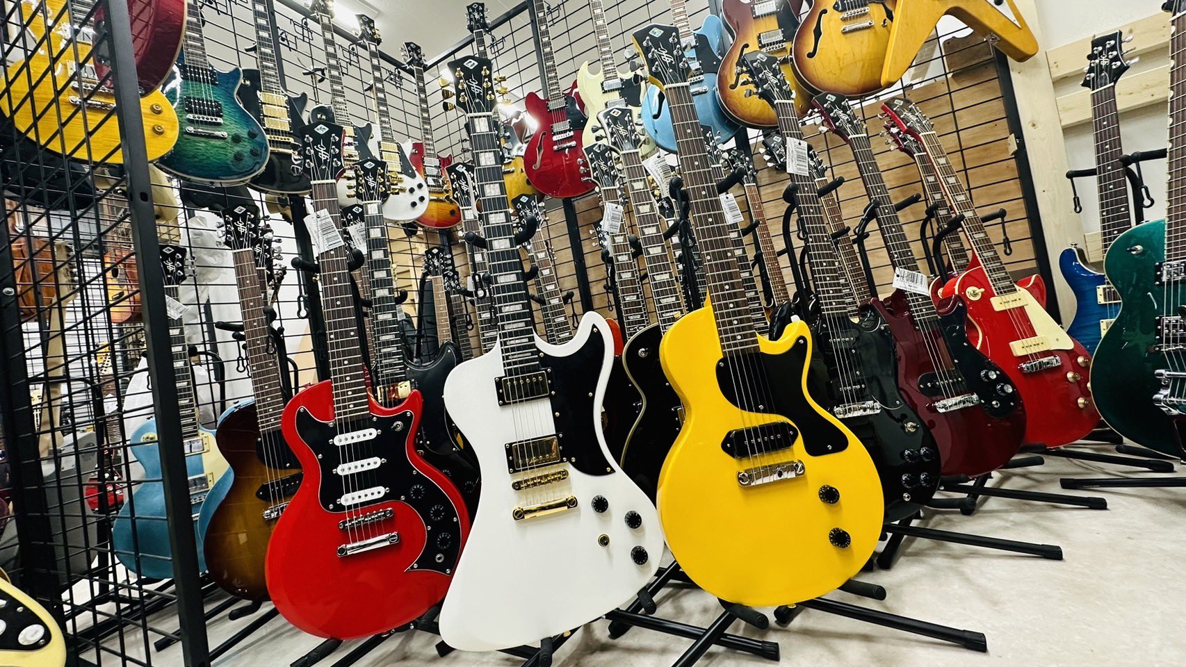 Guitar Factory on X: 