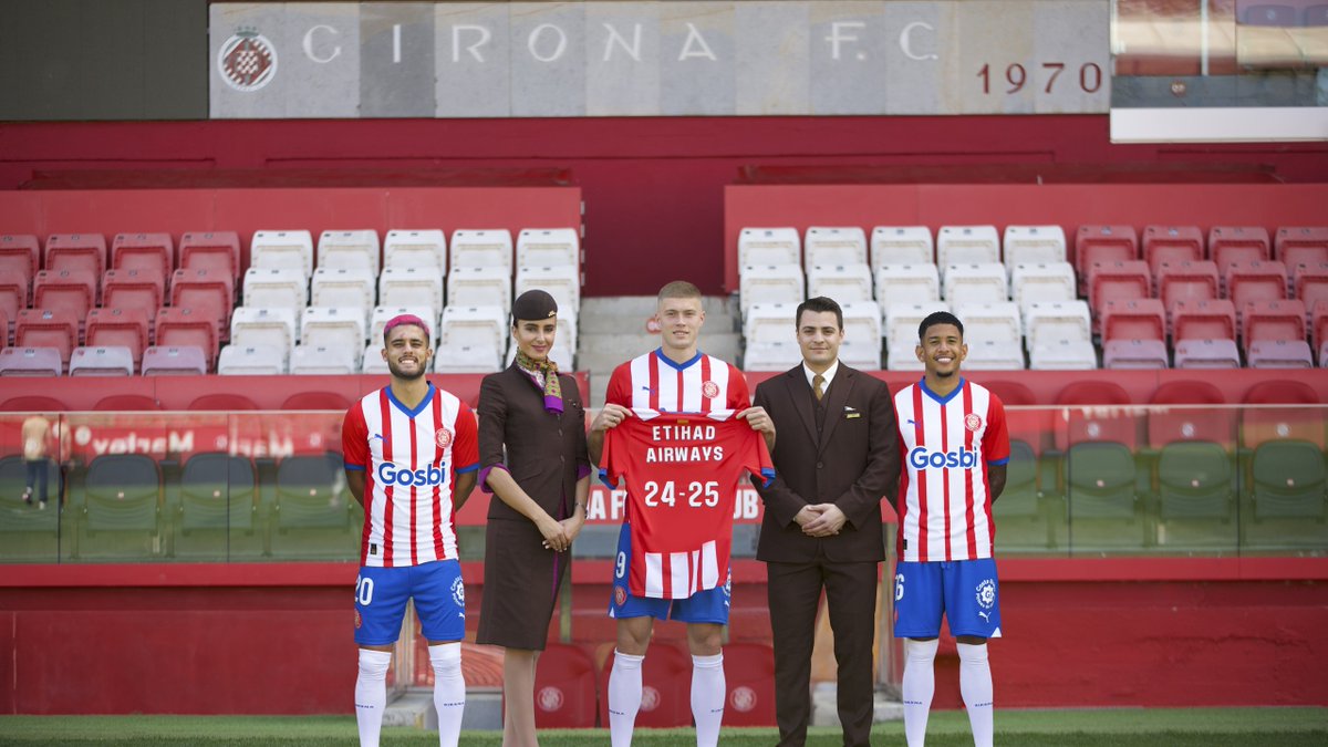 TimesAerospace's tweet image. Etihad Airways will become the main sponsor of Girona FC from next season.

Read more: timesaerospace.aero/news/flight-se…

#airlinesandairplanes #sportingevents #flightservices #aviationindustry