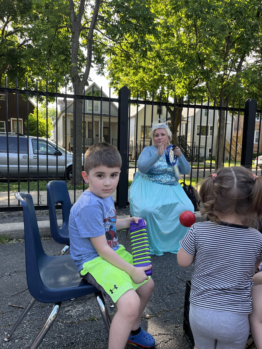 Shields Elementary School tweet media