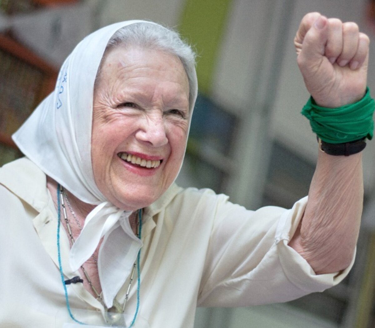 ¡Fuerza, Norita! Oremos o pensemos en ella con buena onda.