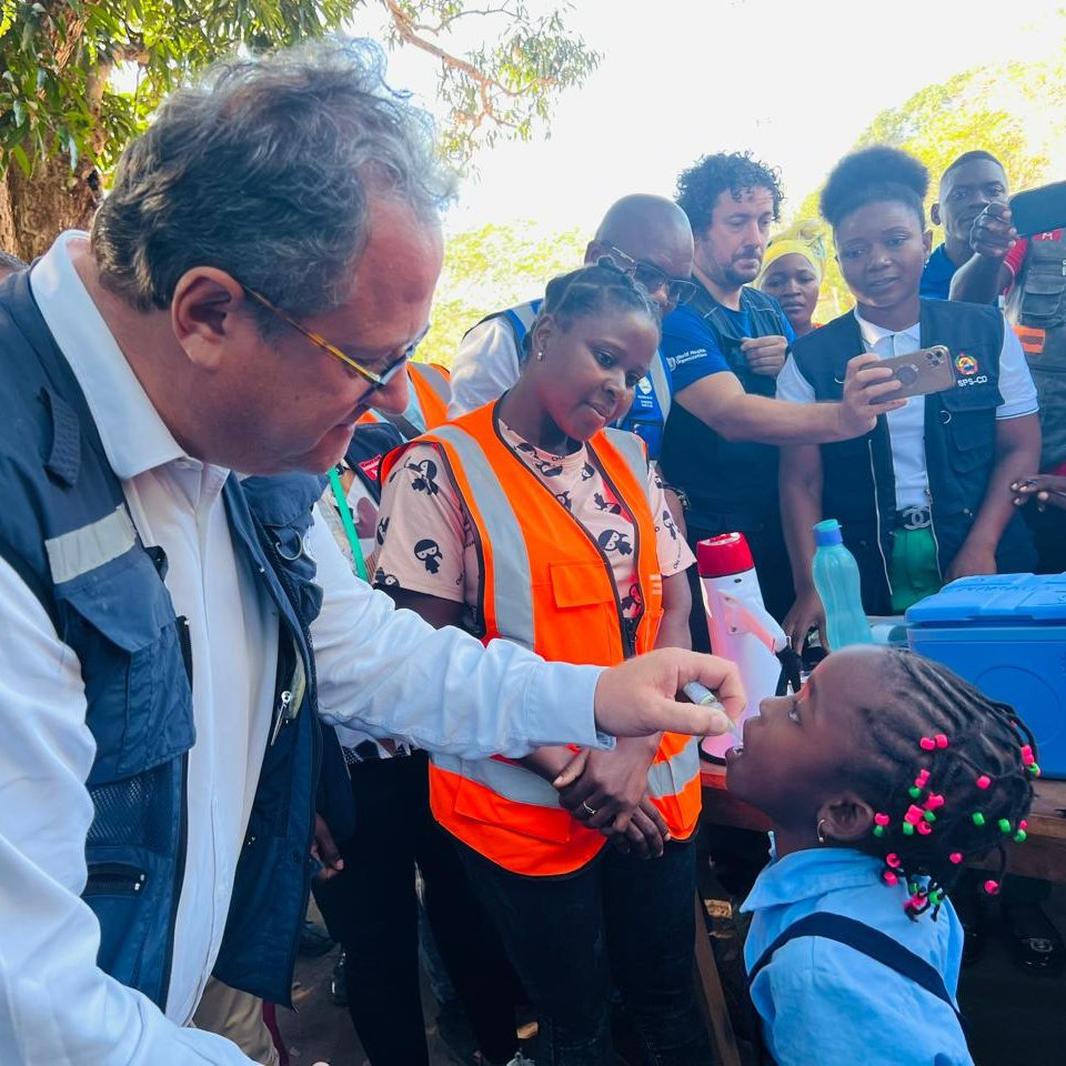 The 10th round of the polio vaccination campaign for children and adolescents under the age of 15 began today in the district of Mueda, in the province of #CaboDelgado. The campaign will run until June 1st in selected districts of Cabo Delgado. #EndPolio