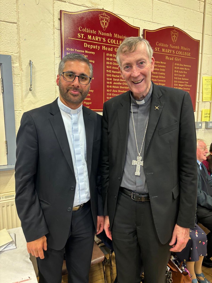 Blessings on Fr. Alex Kochatt who has served in @KANDLEi since September 2013 and today returns to his diocese of Vijayapuram in Kerala, India; thanking the Lord for his service among us @CatholicNewsIRL