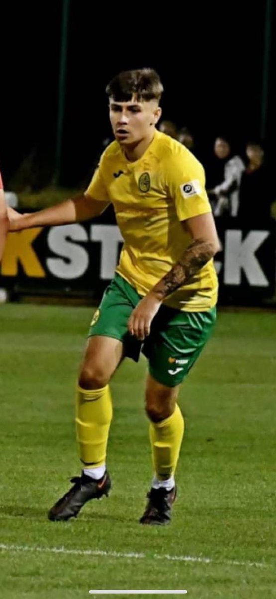 Bailey joins Telford Town Telford Town are pleased to announce defender Josh Bailey has agreed to join the club. Bailey, 22, who operates as a left sided defender, began his career with Welsh side TNS spending time on loan with Caernarfon and during his time in wales made 22