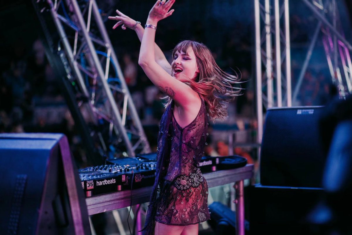 victoria de angelis at her DJ set tour in sea star festival, croatia