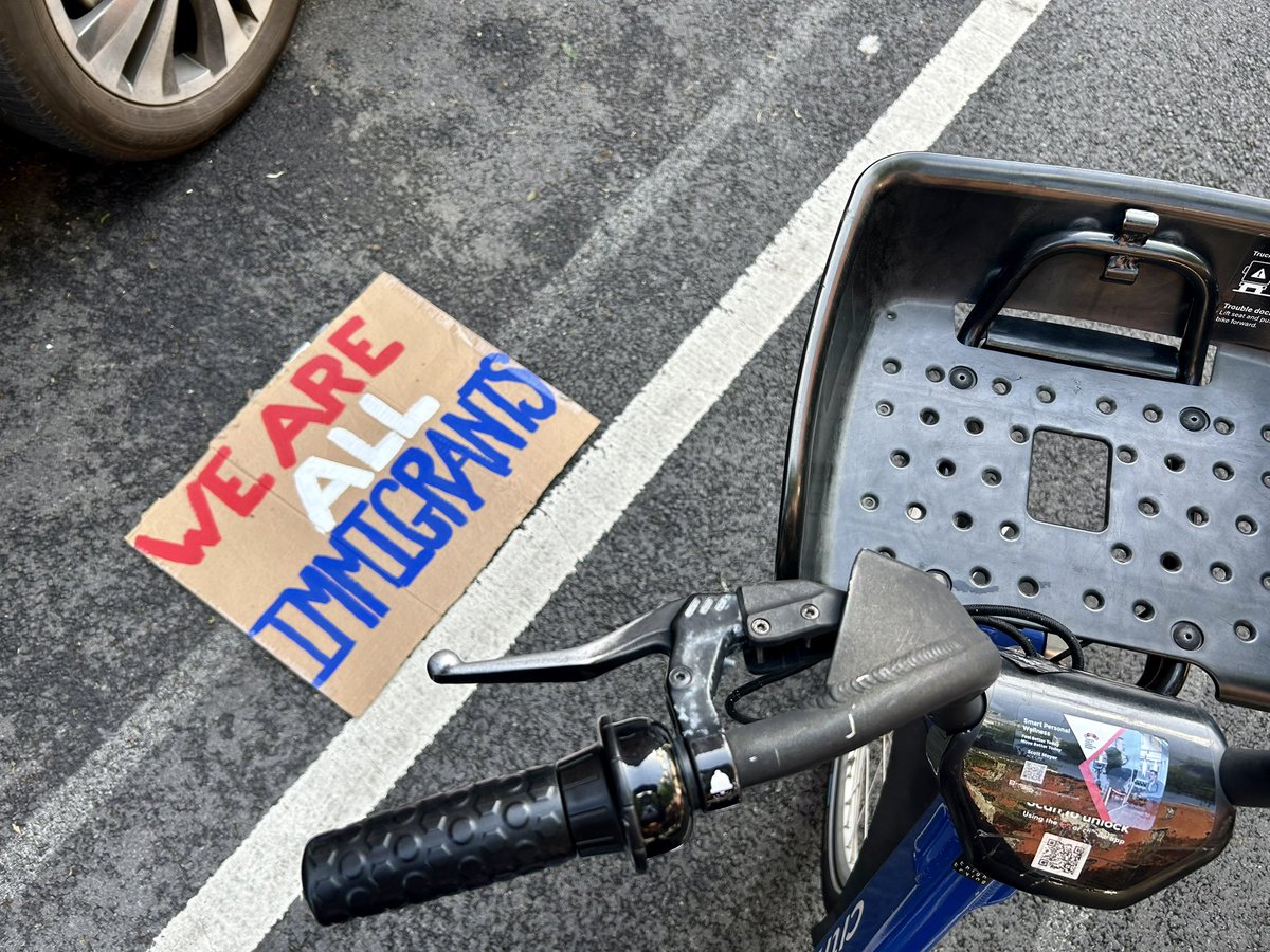 On my ride into work today in New York City. 🗽🇺🇸 Immigrants built America. #WeAreALLImmigrants