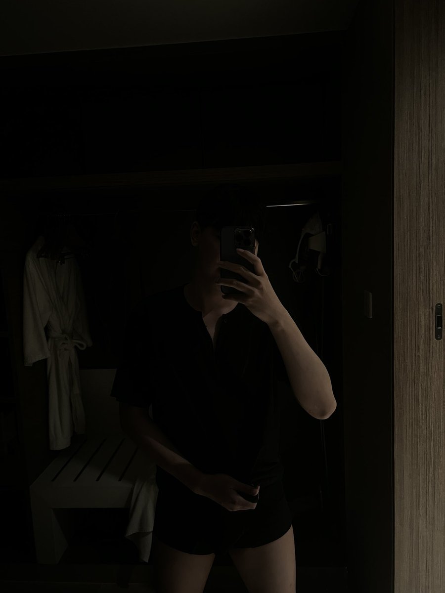 Stormguyx's tweet photo. ระยองคืนนี้ไปซนที่ไหนได้บ้างครับ #ระยอง https://t.co/pGqNNbOGCD