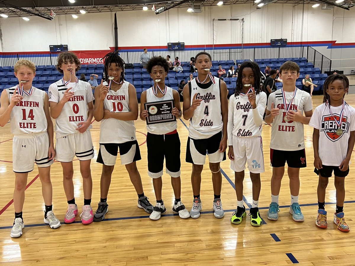 MBT_Tournaments's tweet photo. 🏆 Congratulations to @GriffinEliteAAU ! BodyArmor Memorial Day Classic 7th Grade Boys Champions https://t.co/rjb72e9dm3
