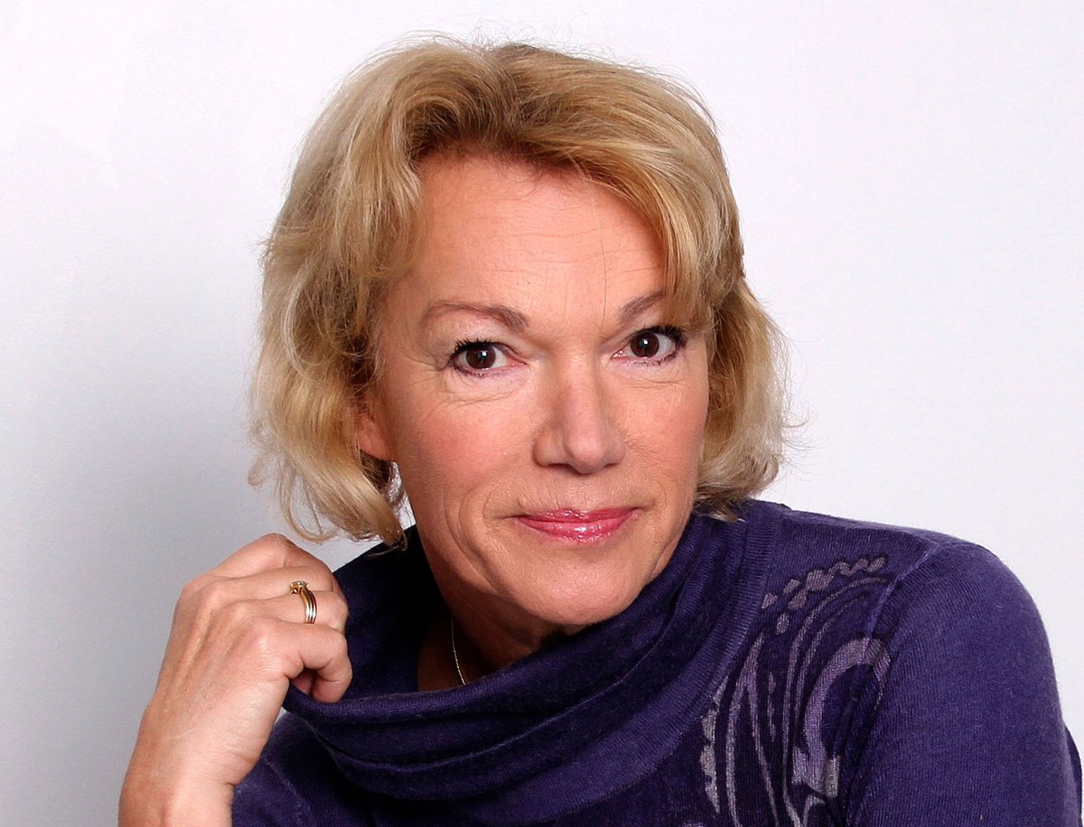 « Je pourrais voter pour Marine Le Pen », a déclaré l’actrice Brigitte Lahaie alors qu’elle était Interrogée sur la montée du RN en France. (C8)