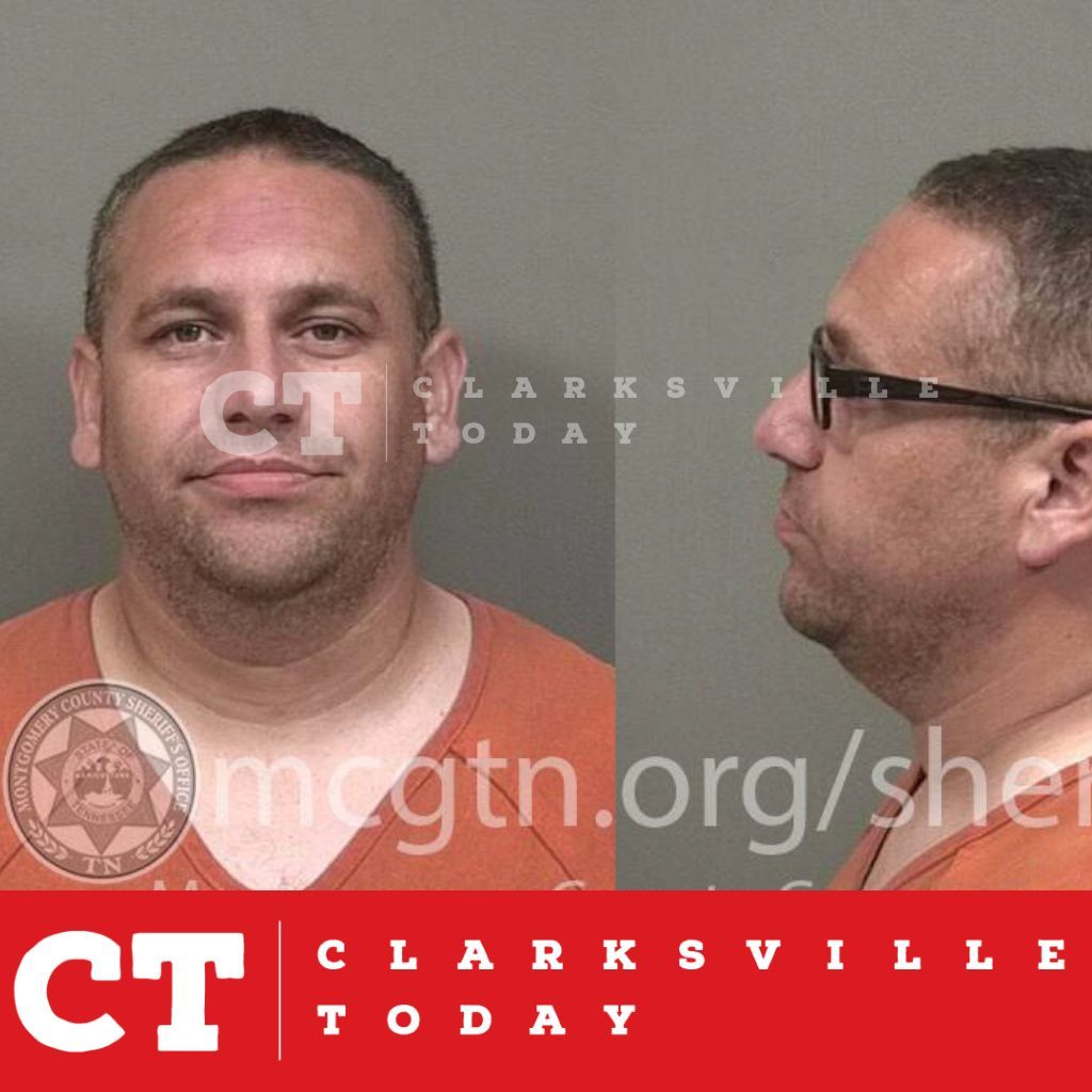 #ClarksvilleToday: Sebastian Espinoza sexually assaults wife, tells her “You are my wife, I can touch you however I want”
clarksvilletoday.com/local-news-now…
#ClarksvilleTN #ClarksvilleFirst #VisitClarksvilleTN