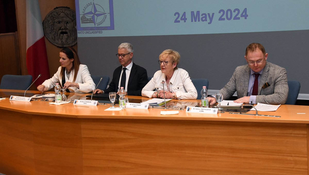 🌟Celebrating the Anciens of the NDC 🎓

From 22-24 May, the NDC hosted the 70th edition of the Anciens' Conference and Seminar, welcoming back former Course Members to reflect on 'NATO 75: A History of the Future.' 🌍🛡️

🔗ndc.nato.int/news/news.php?…
 
#70thAnciens #1NATO75years