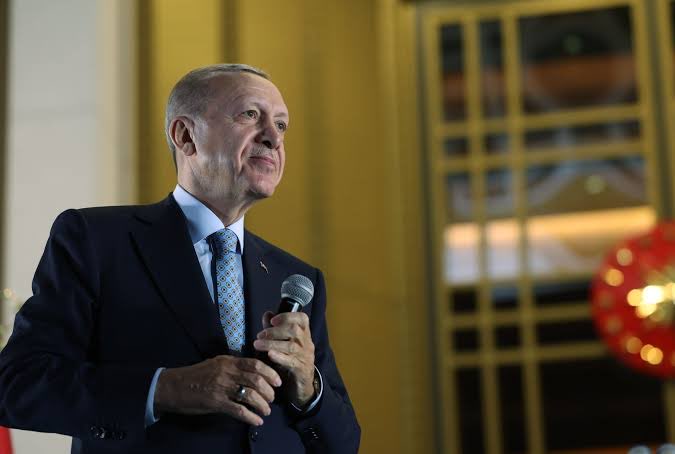 🗣️ Erdoğan: “Son günlerde vatandaşın şikayetlerinin çoğaldığını görüyoruz.”