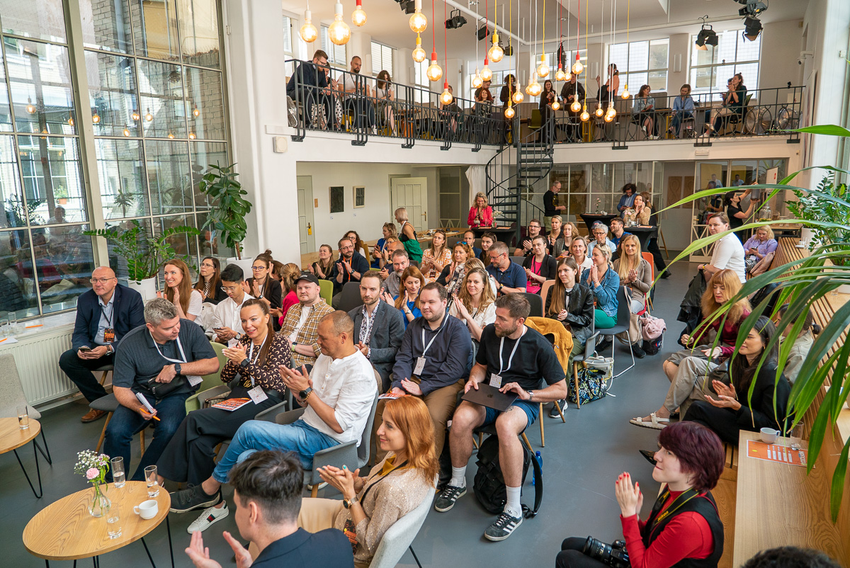 #AMIDigitalIndex2024 ✅ Díky všem, co si přišli poslechnout nejčerstvější data o chování Čechů na sítích. Eventem jsme ale neskončili! Potřebovali byste detailní data o chování konkrétní cílové skupiny? Ozvěte se nám do zpráv. 😎