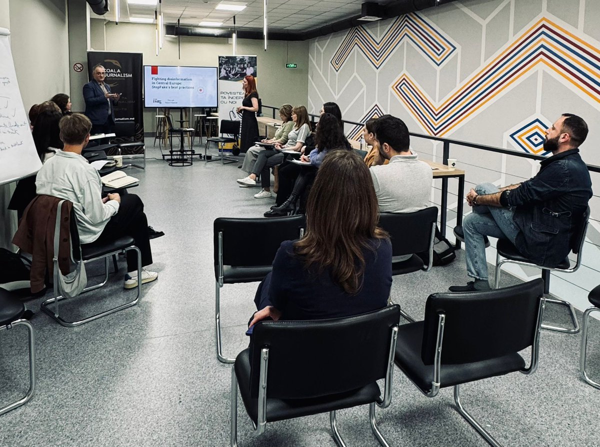 StopFake_EDU's tweet photo. Today journalists, students and fact-checkers attended the first of two #StopFake seminar/workshops in #Chisinau.

The #Moldova School of Journalism was our host for the Romanian language event. Tomorrow it's in Russian. https://t.co/B2O5FONZEl