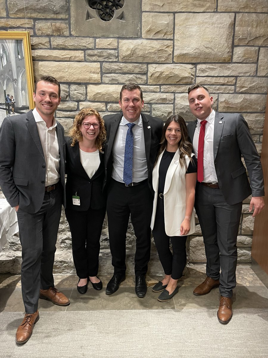 Great lunch with <a href="/KodyBloisNS/">Kody Blois</a> and our Young Farmers. We appreciate your continued support! #IHeartChickenFarmers