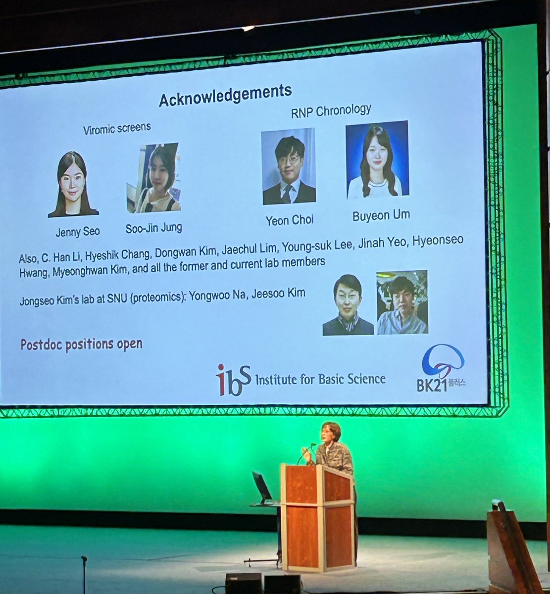 Narry Kim presented the second Keynote at #RNA24 a very lovely talk touching on several key questions critical to our understanding of RNA biology @RNASociety