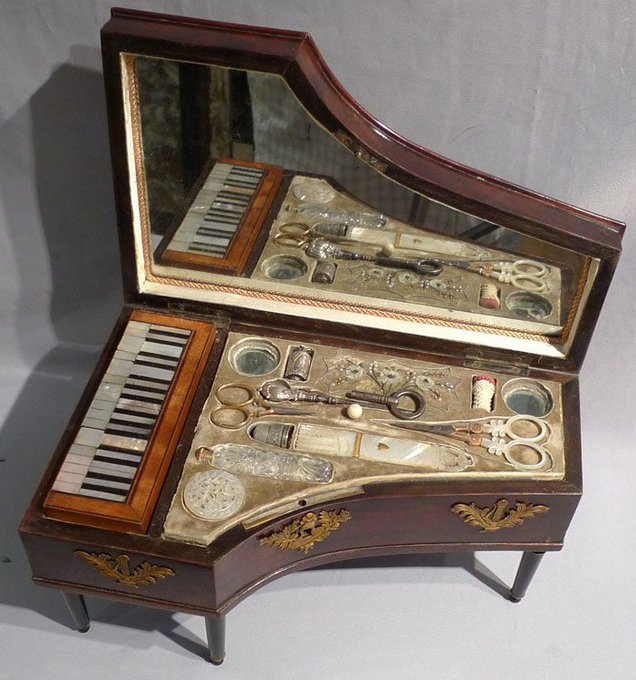 Palais Royal piano sewing box, 1790-1830. In private collection.