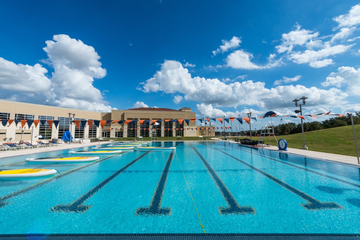 Need to cool off this summer? Here are our summer Rec Hours! ☀️ 
Monday through Thursday: 6 a.m. - 10 p.m.
Friday: 6 a.m. - 8 p.m.
Sat & Sun: CLOSED

Learn more: bit.ly/4aD7VKT

#UTSA | @UTSARec