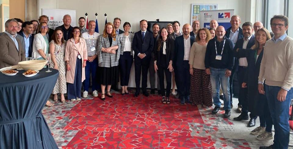 François DECOSTER tweet media