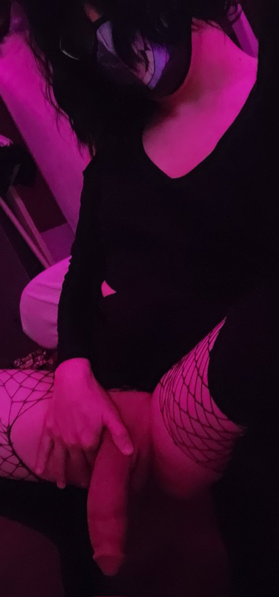HappyToastUwU's tweet photo. Come get your treat~
#nsfw #femboy #sissy #trap #crossdressing #nsfwtwt https://t.co/KPcGmvq9oh