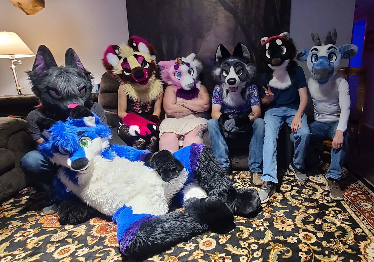 Heads & Tails Studios tweet media