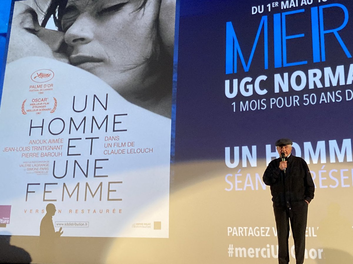 Claude Lelouch à l’UGC Normandie : « Ce soir je suis à la fois heureux de vous présenter Un homme et une femme et triste parce que ce magnifique cinéma va fermer bientôt. En plus j’ai le même âge que cette salle donc j’ai un peu l’impression de mourir avec elle. »