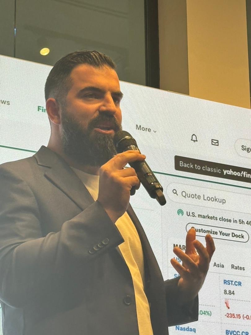 VzlaMobility's tweet image. Hoy tuvimos el honor de participar en el evento de la Cámara de Empresarios Venezolanos en España #CEVE en #Madrid. Fue una excelente oportunidad para compartir nuestra visión sobre la movilidad en Latinoamérica.

#VMV #Innovación #MovilidadSostenible