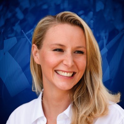 CerfiaFR's tweet photo. 🇫🇷📺 "Marion Maréchal, c’est le Real Madrid, c’est un monstre, elle connaît tout sur tout. Sonia Devillers, c’est le Beşiktaş qui va s’attaquer au Real Madrid", a déclaré Cyril Hanouna dans #TPMP après que la journaliste Sonia Devillers a fait un "parallèle" entre Marion Maréchal et Pétain.
