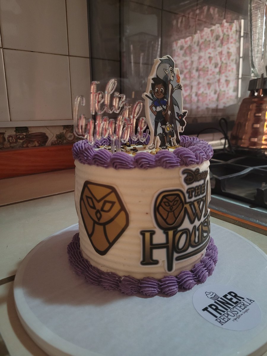 Isarockarts's tweet photo. A BEAUTIFUL CAKE!!! 💕
THANK YOU SO MUCH SIS @kod_akrt !!! 😭

#LuzNoceda #KingClawthorne #EdaClawthorne #LuzTOH #KingTOH #EdaTOH #TheOwlHouse #TOH https://t.co/wE3v4zjObd
