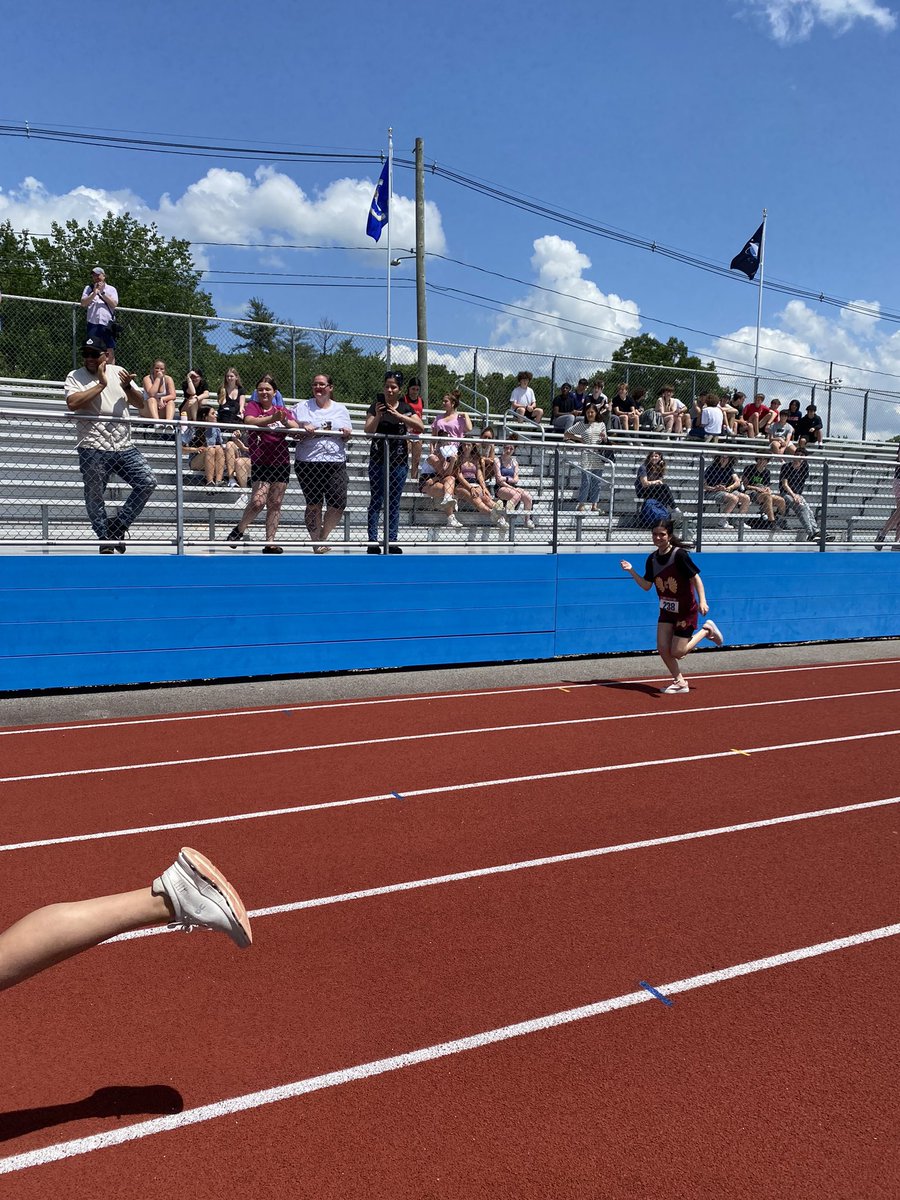 Kaitlyn finishes 10th in the 100m #choosetoinclude #casepride @CaseSports