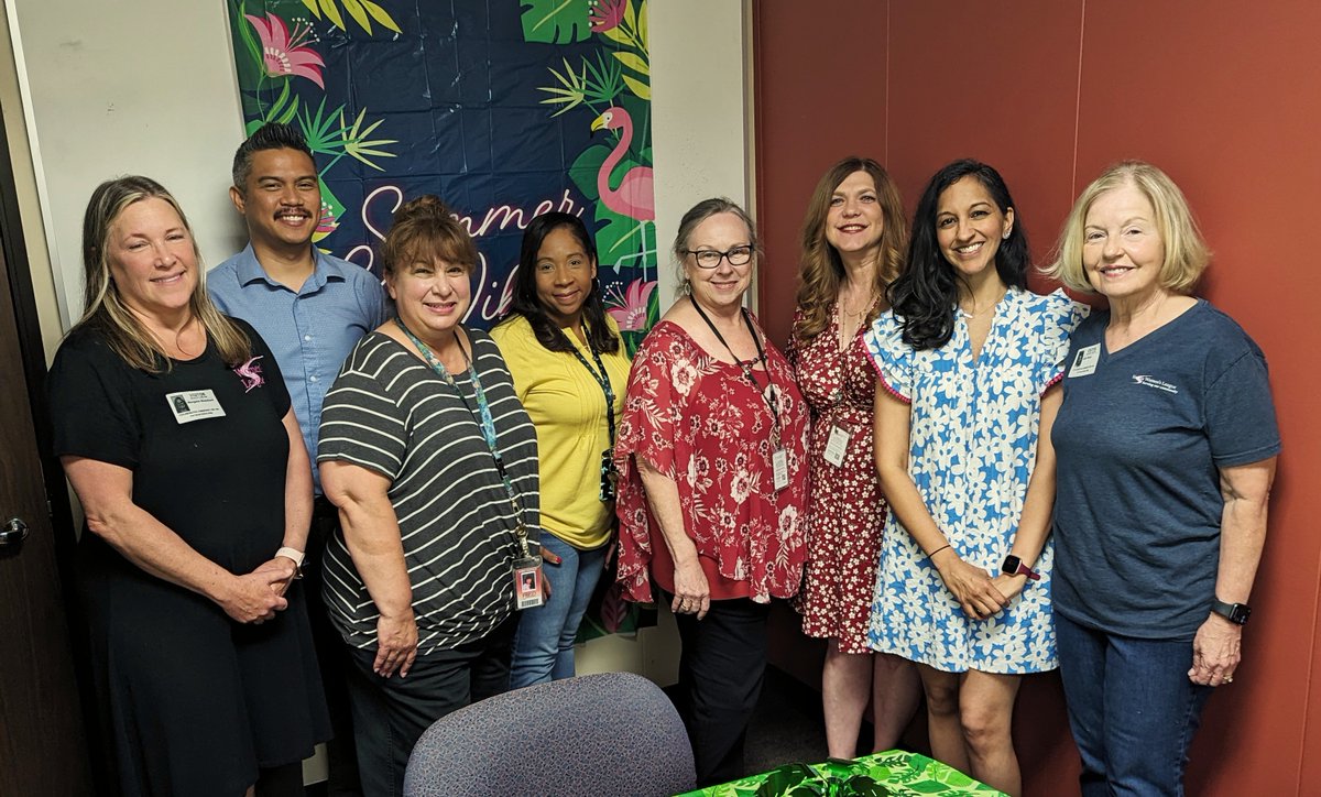 FBISDCommunity's tweet photo. Thank you to our valued partner, Sienna Women's League, for an amazing catered lunch to launch the summer! We are so appreciative of this organization's continued dedication to help @FortBendISD campuses and students! https://t.co/rTYTR6sDXj