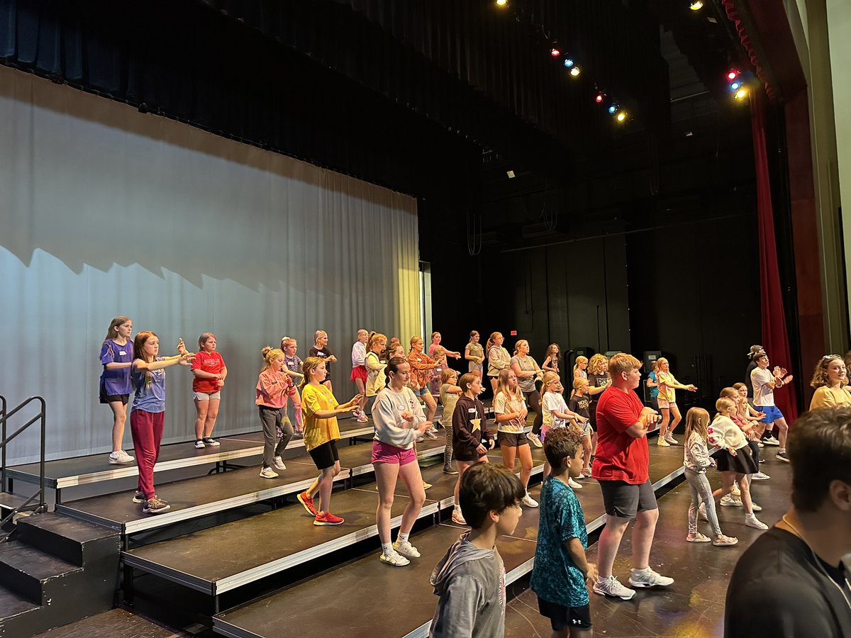 It’s time for the 3-5th graders in the afternoon session of the first annual Spirit Lake Show Choir Camp, being taught choreography by Spirit Lake Alum Max Bower, with help from the counselors!
