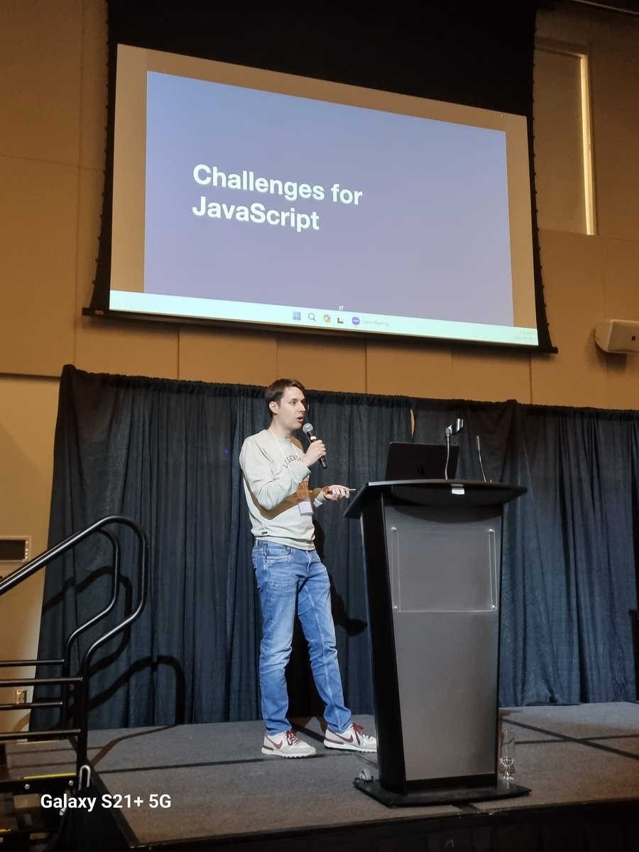 spanichella's tweet photo. The @AISTWorkshop continues with the Tutorials session. The first Tutorial by @mitchellolstho  and @AnniPanic entitled is "A Hands-on Tutorial for Automatic Test Case Generation and Fuzzing for JavaScript".

 #aist2024 @icstconference https://t.co/wqQPMXyghI