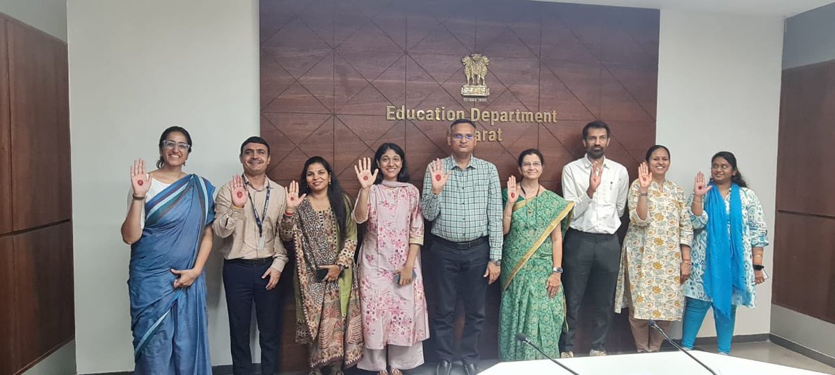 Today, on menstrual hygiene day, I am delighted to be a part of panel for discussion menstrual hygiene, safe disposal of menstrual waste, and sensitisation on this issue across Gujarat through SATCOM arranged by education department.<a href="/PIBAhmedabad/">PIB in Gujarat 🇮🇳</a> <a href="/CMOGuj/">CMO Gujarat</a> <a href="/crdgujarat1/">Commissionerate of Rural Development,Gujarat</a>