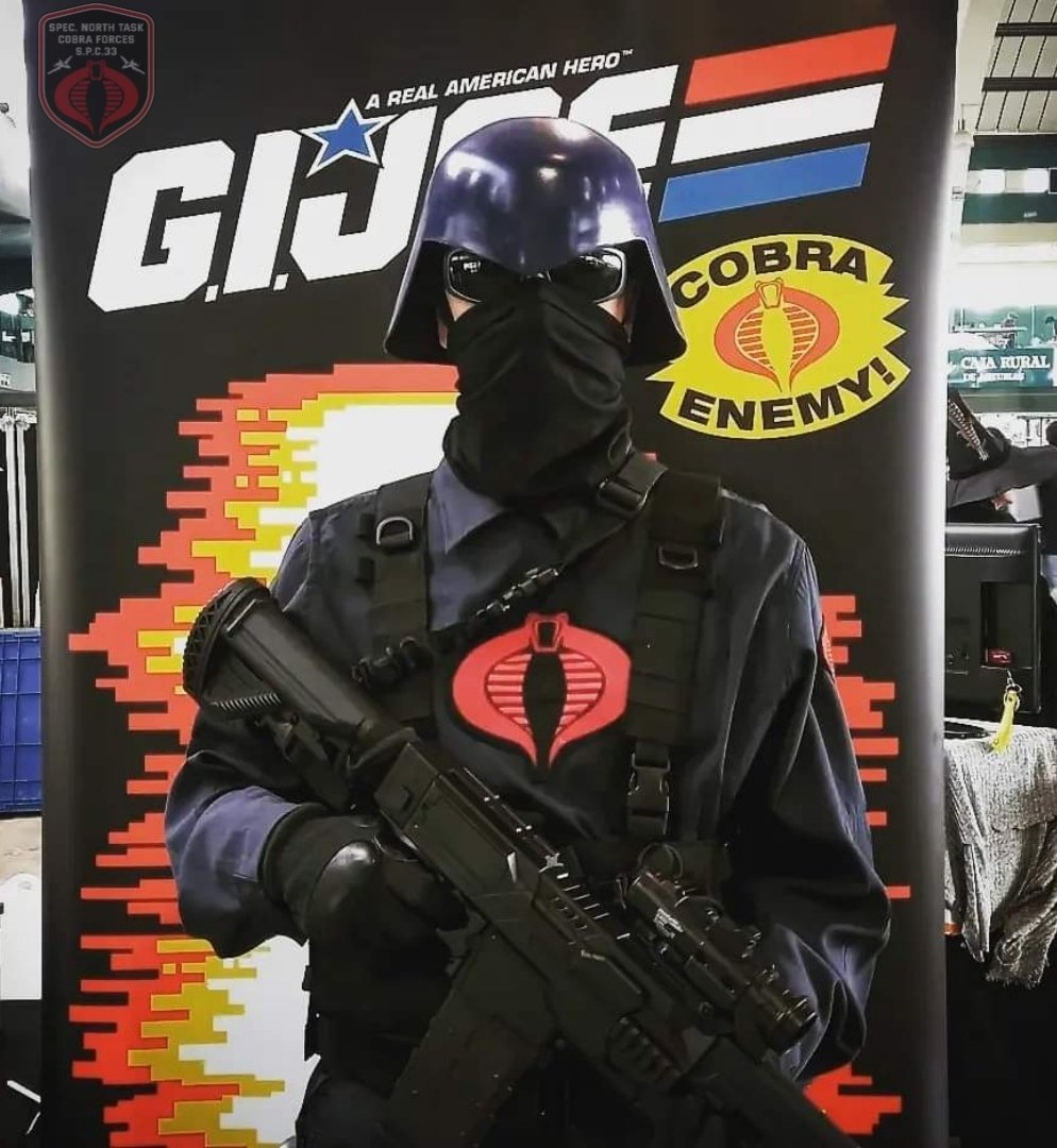 ¿Quién ha dicho que los trooper no tienen estilo propio?. Nuestro trooper l.D. lo demuestra: +10 a interés y +5 a ocultamiento......aunque por contra ver a un Joe es más difícil 💥💥💥💥

#northtaskcobra #spc33 #thefinestcc #cobratrooper #gijoecosplay #cobracosplay #nikapon24