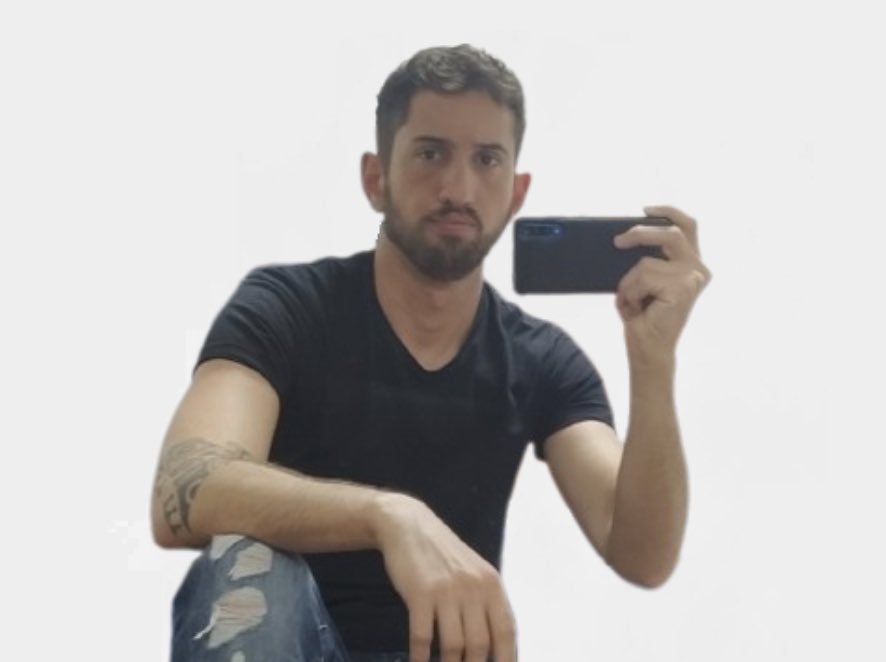 GraphicsByAlx's tweet image. This is probably the millionth “Exposing @NFL_DovKleiman” thread ever made (for good reason), but as a reminder, here’s a rerun of what makes him so shitty.