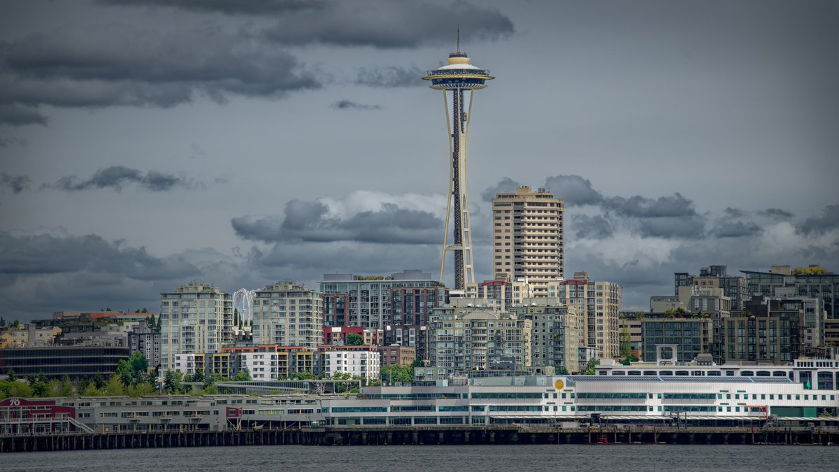 chingsemb's tweet image. Been a long time since I walked the waterfront, Last time was to walk the viaduct before they removed it. Looks good, hope they finish soon and keep it clean. @ShannonODKOMO @Rebecca_Weather @komonews @MollyShenKOMO @TheronZahnKOMO