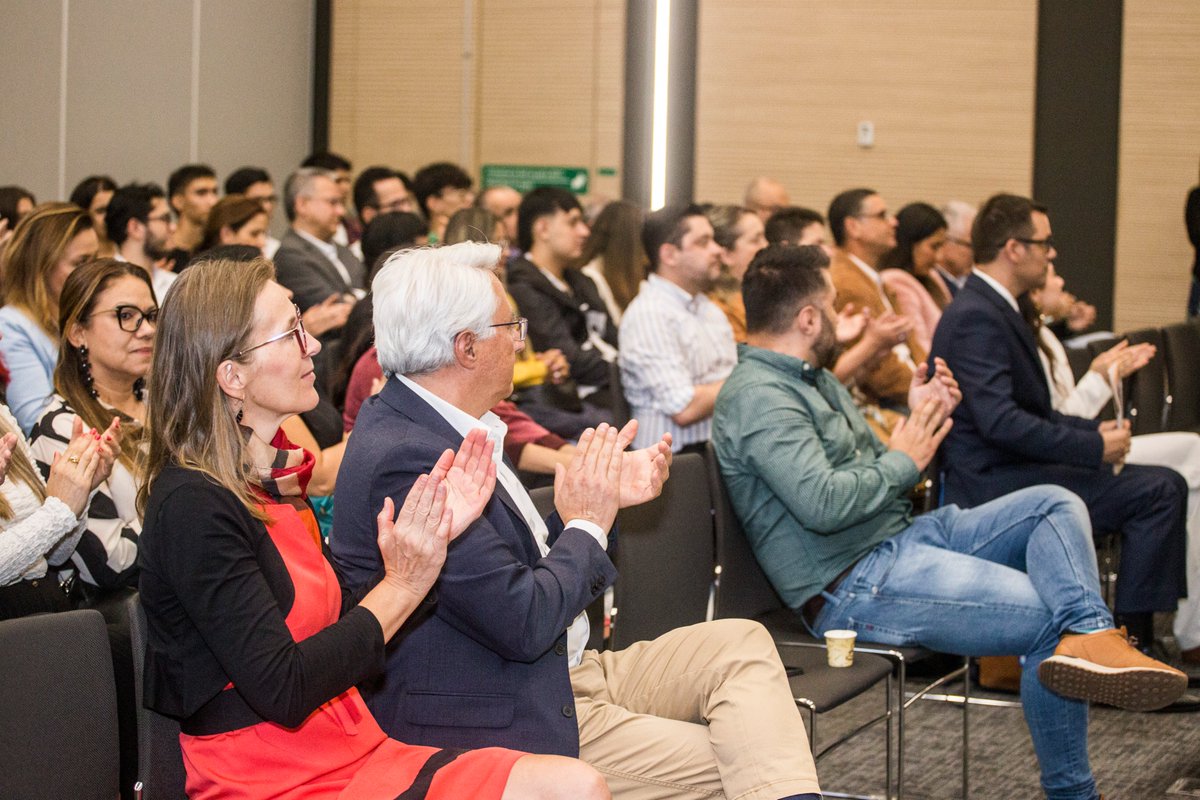 Alianza para la Formación tweet media