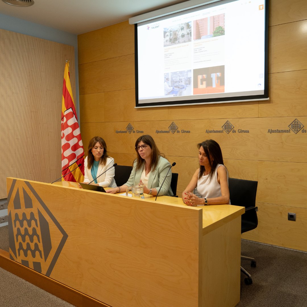 Girona Talent (@gironatalent) on Twitter photo Aquest matí hem presentat oficialment el @gironatalent mitjançant una roda de premsa a l'Ajuntament de Girona amb Maria Àngels Planas, Gemma Geis i Mònica Manzanera.
Tota la programació i més informació a gironatalent.com Aquest matí hem presentat oficialment el @gironatalent mitjançant una roda de premsa a l'Ajuntament de Girona amb Maria Àngels Planas, Gemma Geis i Mònica Manzanera.
Tota la programació i més informació a gironatalent.com