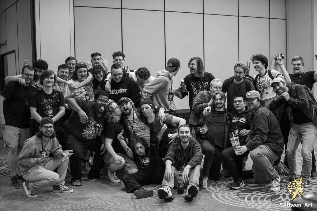 JabShine's tweet photo. Little late but wanted to make a post about my last weekend in Toronto. Getting to go to both GOML and CDL Major 3 on the same weekend was super fun. 
I may not have played great melee, but this was easily one of my favourite visits to Toronto.

Shout outs below⏬ https://t.co/v6QUHzxdks