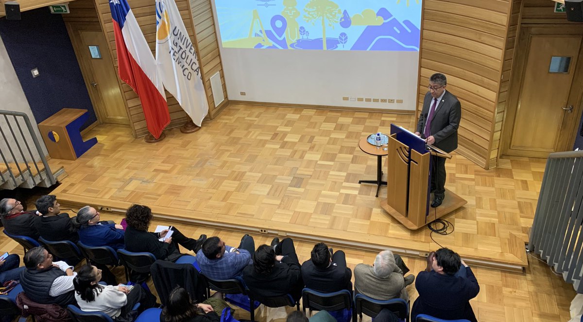 #AhoraEnLaUCT el Laboratorio de Planificación Territorial, @LPT_UCT, realiza un seminario sobre #DesarrolloTerritorial junto a importantes exponentes. La actividad se enmarca en la celebración por los 25 años del #Laboratorio en la región.

#SomosDesarrolloRegional #SomosUCT