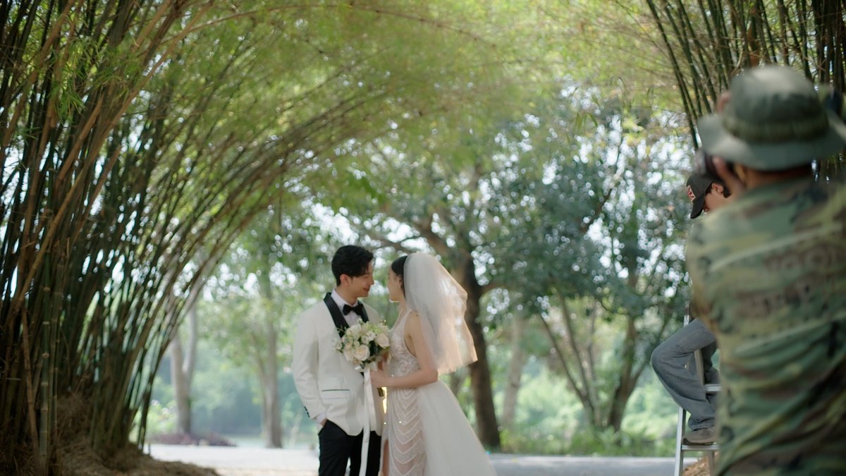 PloysYearbookTH's tweet image. นี่แหละๆ ได้แต่งงานกันแล้วนะ 🥰 #PloysYearbookFinalEP
@mond_tanutchai