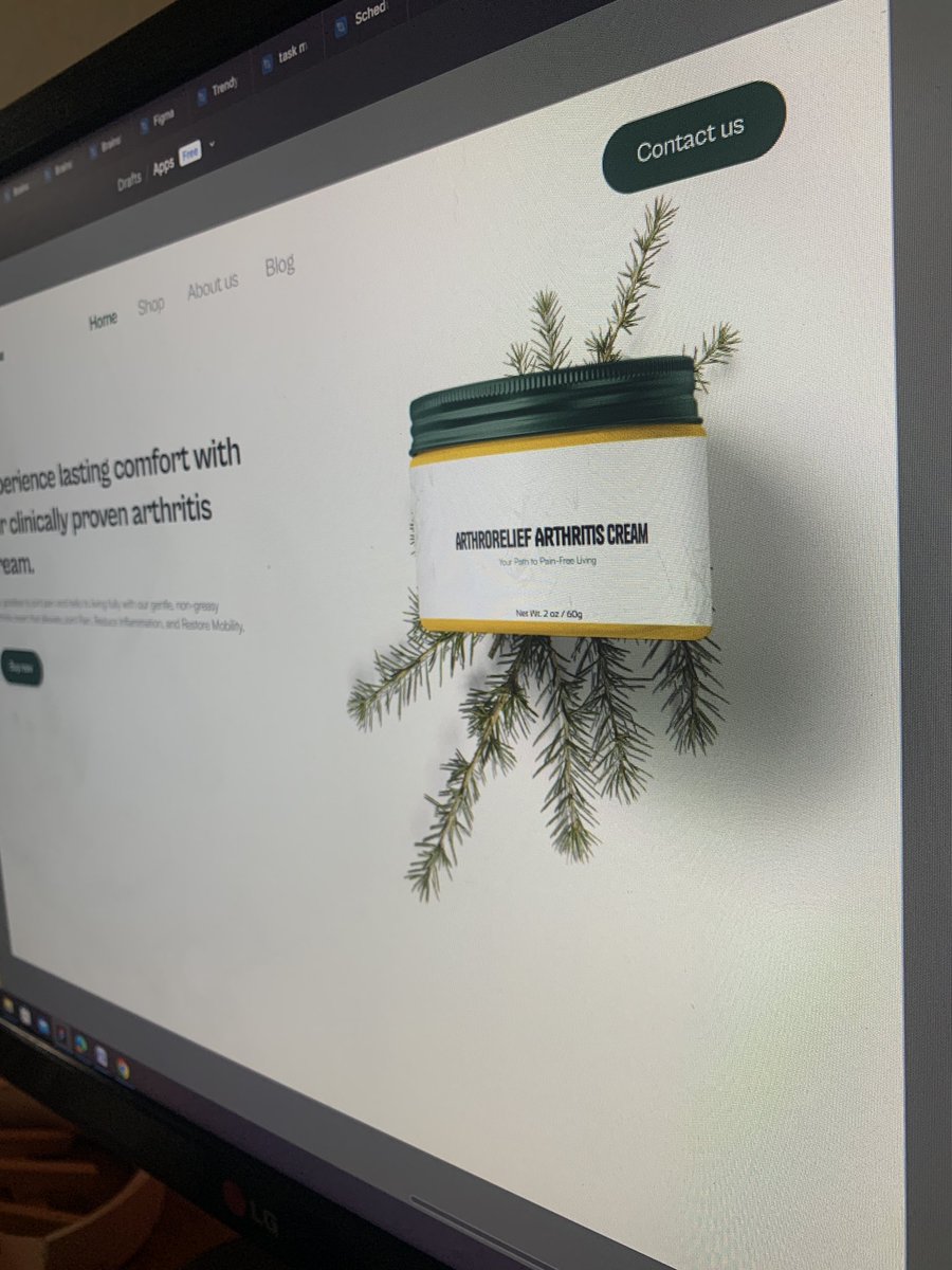 Currently designing a landing for an arthritis relief cream. Used the @artboard_studio plug-in to design the packaging on Figma.
What do you think?