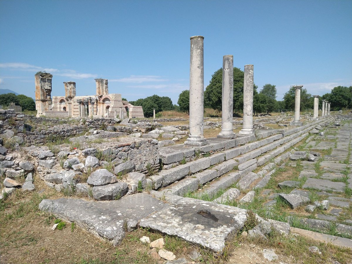 Today, a visit to Philippi! Very different from my last visit in 2015, both in the site (upgraded facilities, no road through the middle, no access to acropolis and sanctuaries) and my own perspective after another decade of experience. #Archaeology #RomanArchaeology #Greece