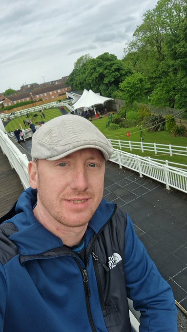 Good afternoon😉🐎 https://t.co/xkTAmiKp5m