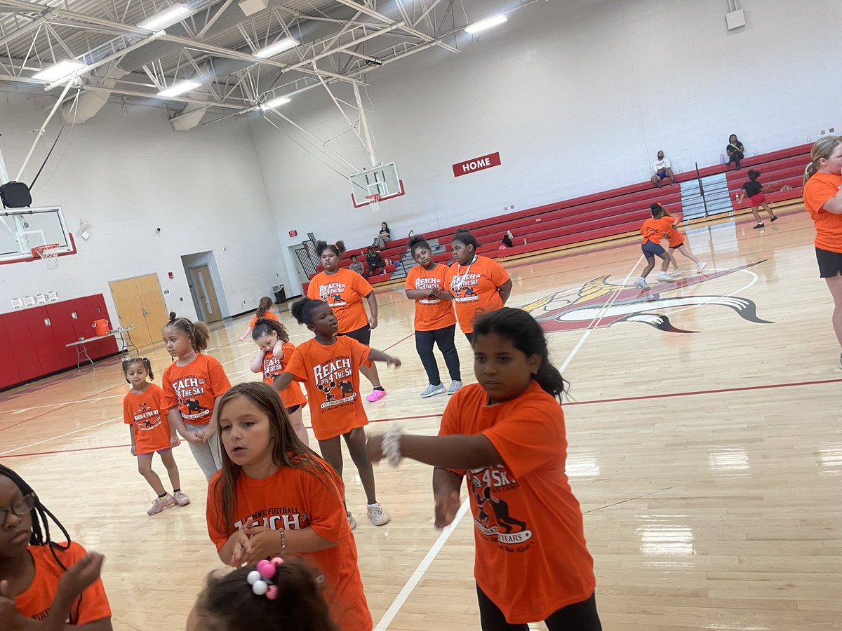 ccpa_cheer's tweet photo. What a weekend !! We spent the weekend hosting the cheer portion for @reach4theskyfoundation !! https://t.co/GLseSt3o9h