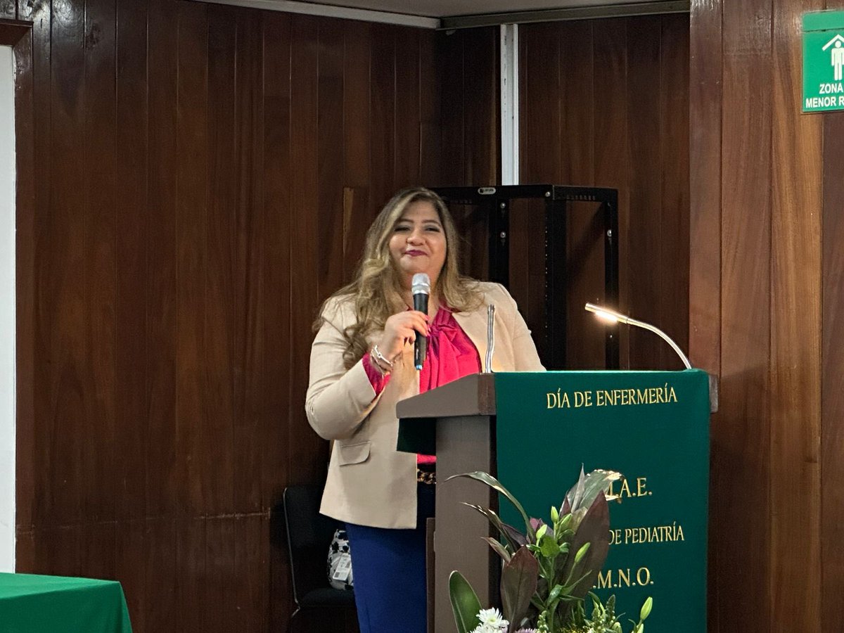imssjalcontigo's tweet photo. Por ser la rama de la Salud que mayor soporte brinda al área médica y que genera el lazo más estrecho con el paciente, el #IMSSJalisco realizó la ceremonia institucional de Reconocimiento a la Calidad de la Atención de #Enfermería de la UMAE Hospital de Pediatría. https://t.co/bXWHcOMWK8