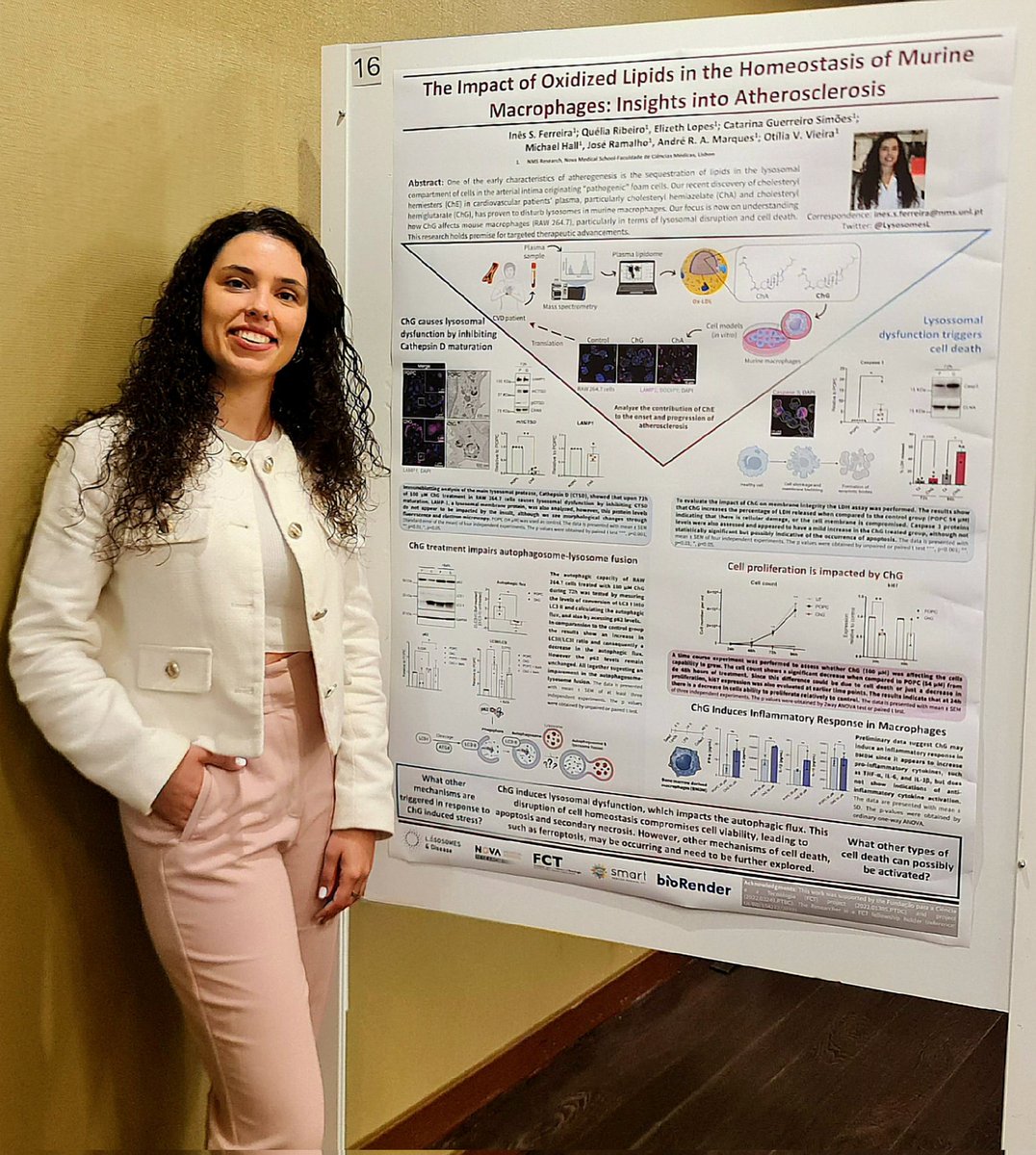 LysosomesL's tweet photo. Our PhD. students, Elizeth and Inês are at the 2nd MIA-Portugal Ageing Spring School. Elizeth gave a great talk, and Inês presented a poster. They’re gaining valuable feedback from experts, which will enhance their research and benefit our lab. #MIASpringschool2024 #Research #PhD https://t.co/8WoH1hlduJ